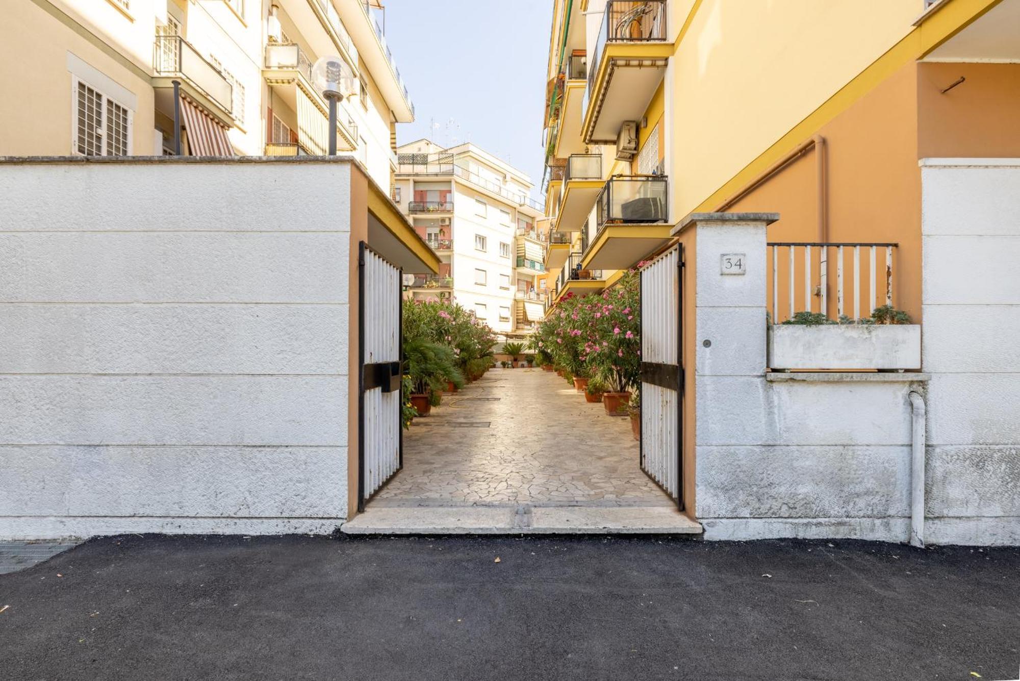 Aurelia Dream With Terrace Roma